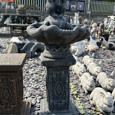 Cherub Bird Bath With Plinth 