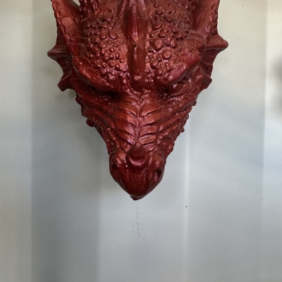 Small Red Dragon Face 