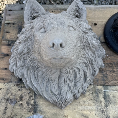Large Wolf Head 